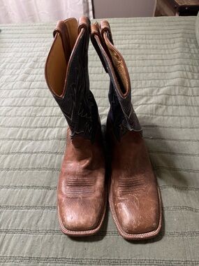 Cody James Men's Brown Leather Cowboy Boots